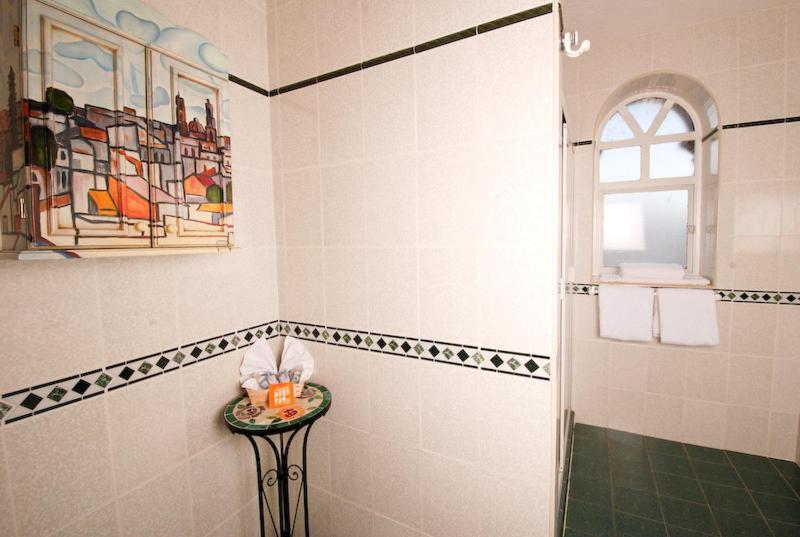 מורליה Hotel & Suites Galeria חדר תמונה