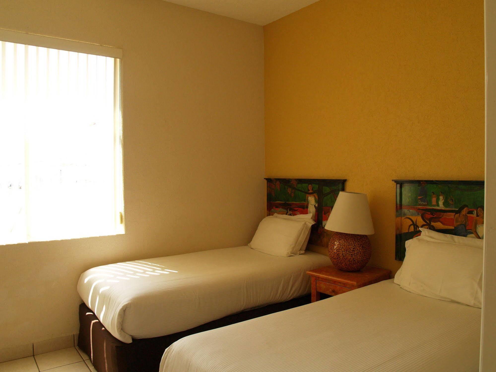 מורליה Hotel & Suites Galeria מראה חיצוני תמונה
